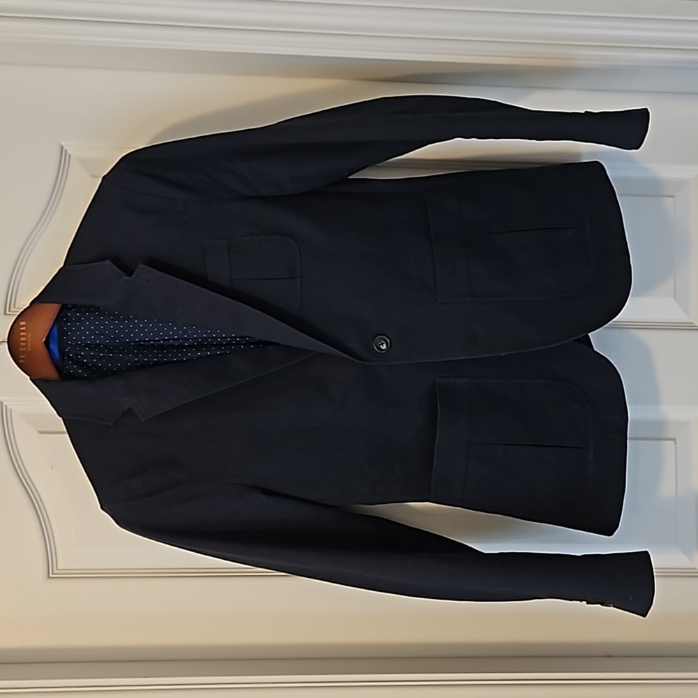 Blazer - Picture 2 of 2